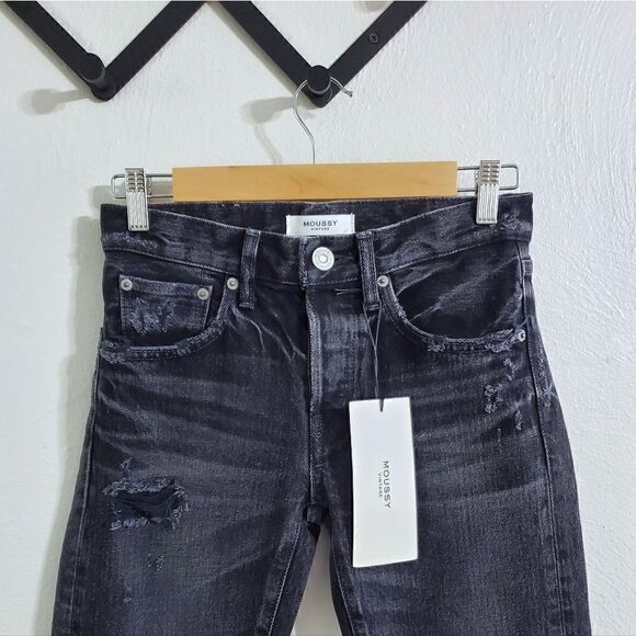 Moussy Vintage MV Kelley Distressed Tapered Jeans In Black Size 24 NWT - Picture 7 of 10